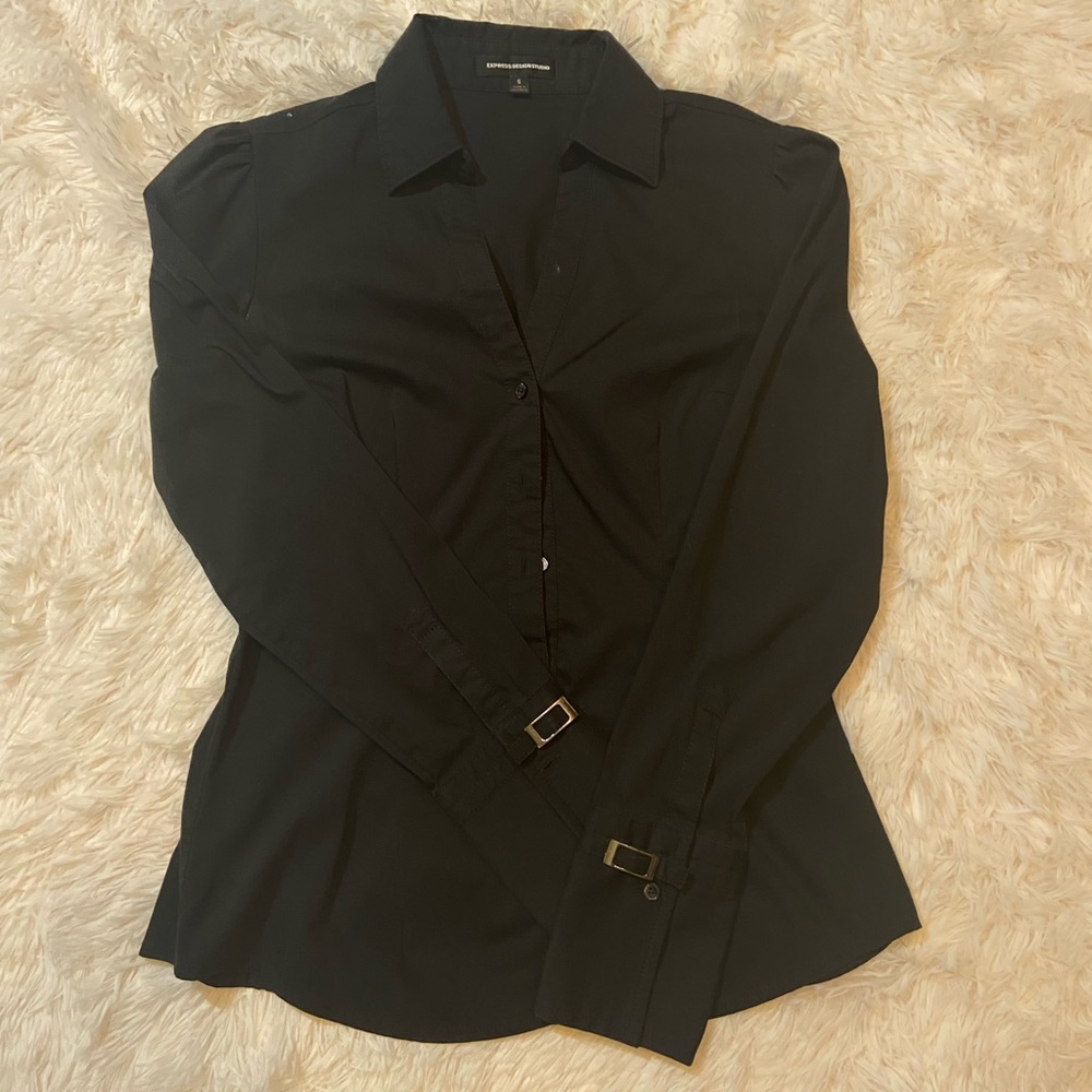 Express design studio Black shirt